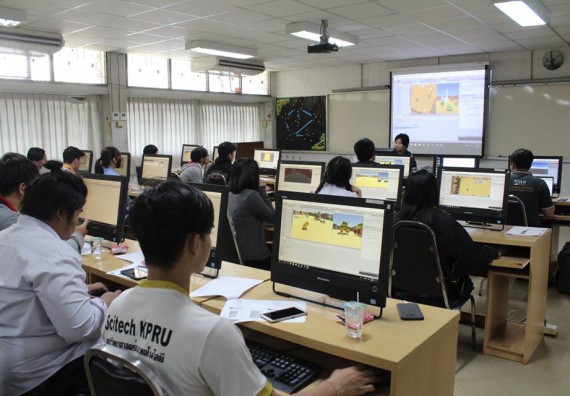 ภาพกิจกรรม โปรแกรมวิชาวิทยาการคอมพิวเตอร์ จัดโครงการเสริมทักษะด้านวิชาการสำหรับนักศึกษาหลักสูตรวิทยาการคอมพิวเตอร์