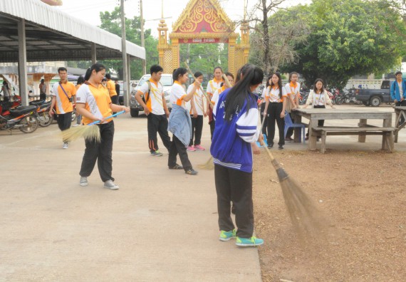 ภาพกิจกรรม โปรแกรมวิชาคณิตศาสตร์ จัดกิจกรรม Math Pi Day 3rd ทำบุญและบำเพ็ญประโยชน์