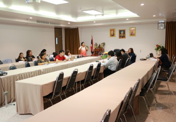 ภาพกิจกรรม คณะวิทยาศาสตร์และเทคโนโลยี จัดการอบรมเชิงปฏิบัติการ เรื่อง การเขียนรายงานการประกันคุณภาพการศึกษาภายใน ระดับคณะ ประจำปีการศึกษา 2560