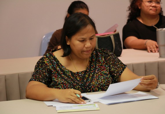 ภาพกิจกรรม คณะวิทยาศาสตร์และเทคโนโลยี จัดการอบรมเชิงปฏิบัติการ เรื่อง การเขียนรายงานการประกันคุณภาพการศึกษาภายใน ระดับคณะ ประจำปีการศึกษา 2560