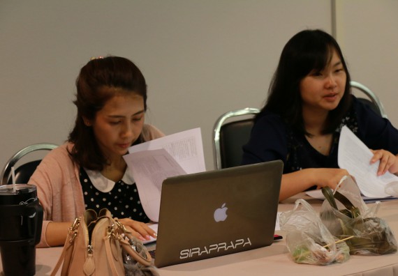 ภาพกิจกรรม คณะวิทยาศาสตร์และเทคโนโลยี จัดการอบรมเชิงปฏิบัติการ เรื่อง การเขียนรายงานการประกันคุณภาพการศึกษาภายใน ระดับคณะ ประจำปีการศึกษา 2560