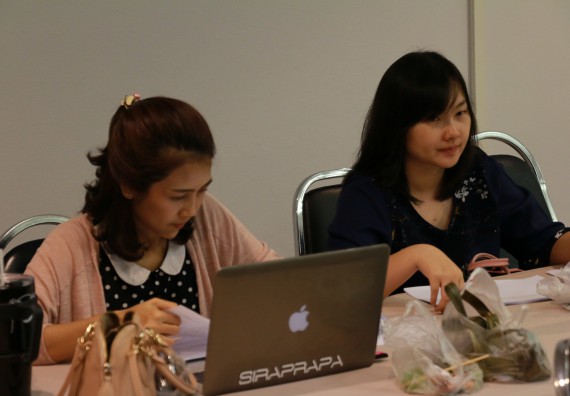 ภาพกิจกรรม คณะวิทยาศาสตร์และเทคโนโลยี จัดการอบรมเชิงปฏิบัติการ เรื่อง การเขียนรายงานการประกันคุณภาพการศึกษาภายใน ระดับคณะ ประจำปีการศึกษา 2560