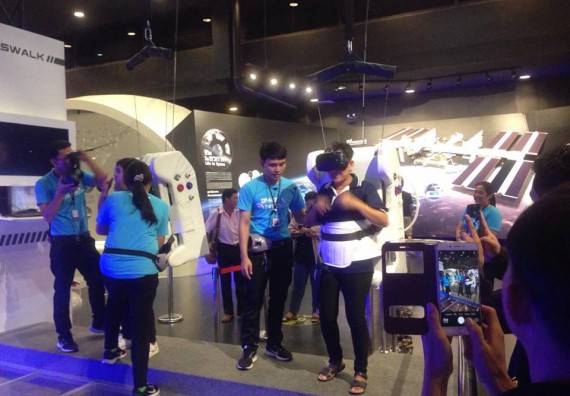 ภาพกิจกรรม ศูนย์วิทยาศาสตร์และวิทยาศาสตร์ประยุกต์ จัดโครงการศึกษาดูงาน