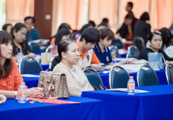 ภาพกิจกรรม ศูนย์วิทยาศาสตร์และวิทยาศาสตร์ประยุกต์ เข้าร่วมโครงการบรรยายพิเศษ เรื่อง การเสริมสร้างวัฒนธรรมคุณธรรมในมหาวิทยาลัยราชภัฏกำแพงเพชร