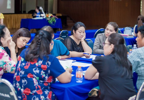 ภาพกิจกรรม ศูนย์วิทยาศาสตร์และวิทยาศาสตร์ประยุกต์ เข้าร่วมโครงการบรรยายพิเศษ เรื่อง การเสริมสร้างวัฒนธรรมคุณธรรมในมหาวิทยาลัยราชภัฏกำแพงเพชร