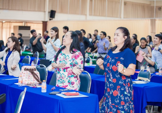 ภาพกิจกรรม ศูนย์วิทยาศาสตร์และวิทยาศาสตร์ประยุกต์ เข้าร่วมโครงการบรรยายพิเศษ เรื่อง การเสริมสร้างวัฒนธรรมคุณธรรมในมหาวิทยาลัยราชภัฏกำแพงเพชร