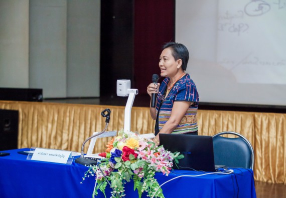 ภาพกิจกรรม ศูนย์วิทยาศาสตร์และวิทยาศาสตร์ประยุกต์ เข้าร่วมโครงการบรรยายพิเศษ เรื่อง การเสริมสร้างวัฒนธรรมคุณธรรมในมหาวิทยาลัยราชภัฏกำแพงเพชร