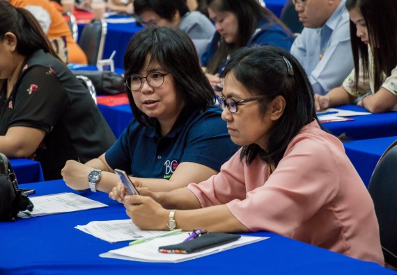 ภาพกิจกรรม ศูนย์วิทยาศาสตร์และวิทยาศาสตร์ประยุกต์ เข้าร่วมโครงการบรรยายพิเศษ เรื่อง การเสริมสร้างวัฒนธรรมคุณธรรมในมหาวิทยาลัยราชภัฏกำแพงเพชร