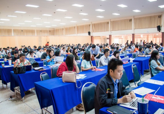 ภาพกิจกรรม ศูนย์วิทยาศาสตร์และวิทยาศาสตร์ประยุกต์ เข้าร่วมโครงการบรรยายพิเศษ เรื่อง การเสริมสร้างวัฒนธรรมคุณธรรมในมหาวิทยาลัยราชภัฏกำแพงเพชร