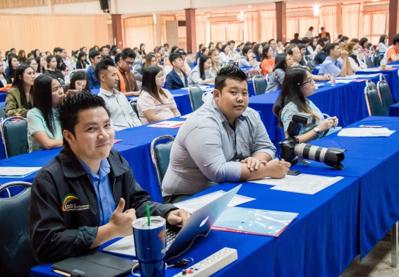 ภาพกิจกรรม ศูนย์วิทยาศาสตร์และวิทยาศาสตร์ประยุกต์ เข้าร่วมโครงการบรรยายพิเศษ เรื่อง การเสริมสร้างวัฒนธรรมคุณธรรมในมหาวิทยาลัยราชภัฏกำแพงเพชร