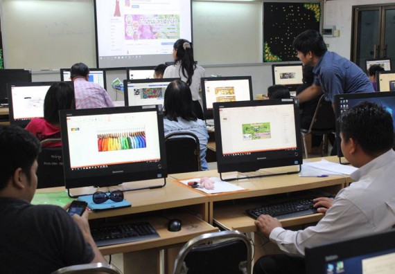 ภาพกิจกรรม โปรแกรมวิชาวิทยาการคอมพิวเตอร์ จัดการอบรมเชิงปฏิบัติการการสร้างเพจบนสื่อสังคมออนไลน์เพื่อประกอบธุรกิจบนเครือข่าย