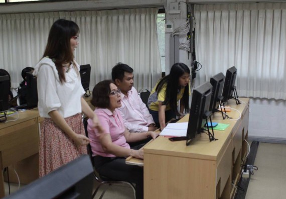 ภาพกิจกรรม โปรแกรมวิชาวิทยาการคอมพิวเตอร์ จัดการอบรมเชิงปฏิบัติการการสร้างเพจบนสื่อสังคมออนไลน์เพื่อประกอบธุรกิจบนเครือข่าย