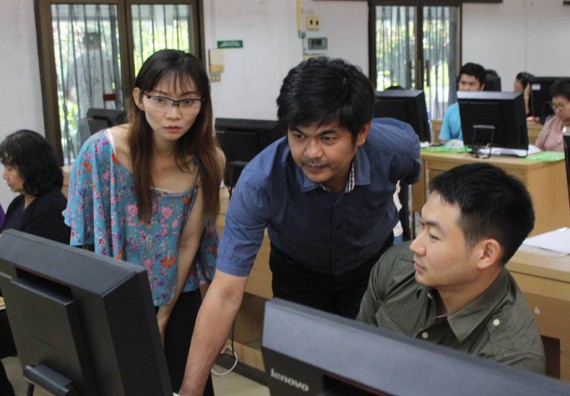 ภาพกิจกรรม โปรแกรมวิชาวิทยาการคอมพิวเตอร์ จัดการอบรมเชิงปฏิบัติการการสร้างเพจบนสื่อสังคมออนไลน์เพื่อประกอบธุรกิจบนเครือข่าย