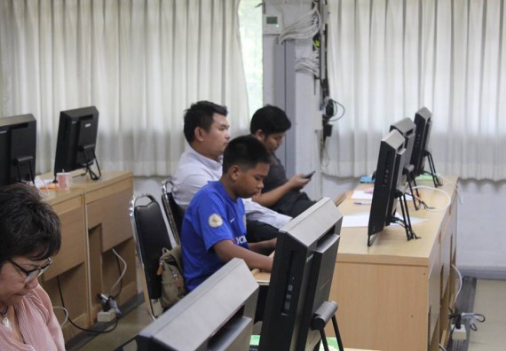 ภาพกิจกรรม โปรแกรมวิชาวิทยาการคอมพิวเตอร์ จัดการอบรมเชิงปฏิบัติการการสร้างเพจบนสื่อสังคมออนไลน์เพื่อประกอบธุรกิจบนเครือข่าย