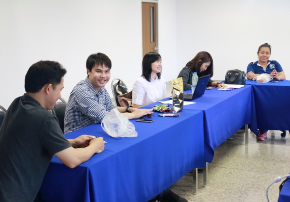 ภาพกิจกรรม คณะวิทยาศาสตร์และเทคโนโลยี จัดการประชุม เรื่อง การจัดอบรมโครงงานวิทยาศาสตร์และการใช้ทรัพยากรท้องถิ่น