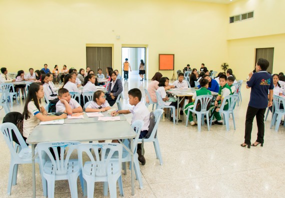 ภาพกิจกรรม คณะวิทยาศาสตร์และเทคโนโลยี จัดอบรมโครงงานวิทยาศาสตร์