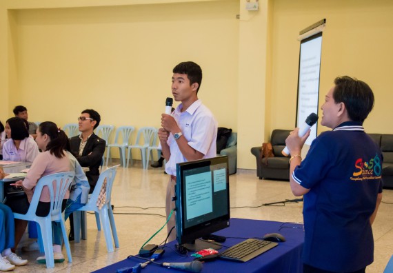 ภาพกิจกรรม คณะวิทยาศาสตร์และเทคโนโลยี จัดอบรมโครงงานวิทยาศาสตร์