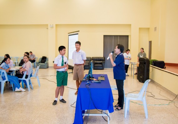 ภาพกิจกรรม คณะวิทยาศาสตร์และเทคโนโลยี จัดอบรมโครงงานวิทยาศาสตร์