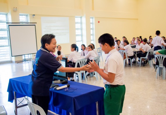 ภาพกิจกรรม คณะวิทยาศาสตร์และเทคโนโลยี จัดอบรมโครงงานวิทยาศาสตร์