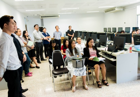 ภาพกิจกรรม คณะวิทยาศาสตร์และเทคโนโลยี จัดอบรมโครงงานวิทยาศาสตร์