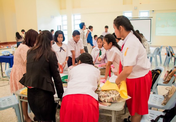 ภาพกิจกรรม คณะวิทยาศาสตร์และเทคโนโลยี จัดอบรมโครงงานวิทยาศาสตร์