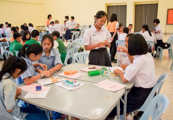 ภาพกิจกรรม คณะวิทยาศาสตร์และเทคโนโลยี จัดอบรมโครงงานวิทยาศาสตร์