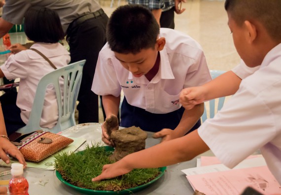 ภาพกิจกรรม คณะวิทยาศาสตร์และเทคโนโลยี จัดอบรมโครงงานวิทยาศาสตร์