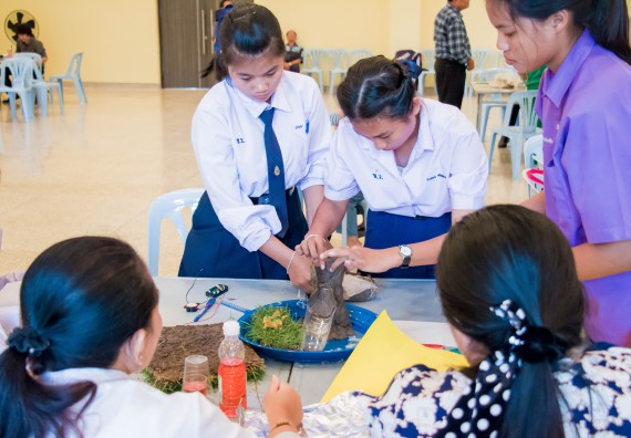 ภาพกิจกรรม คณะวิทยาศาสตร์และเทคโนโลยี จัดอบรมโครงงานวิทยาศาสตร์