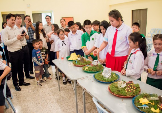 ภาพกิจกรรม คณะวิทยาศาสตร์และเทคโนโลยี จัดอบรมโครงงานวิทยาศาสตร์