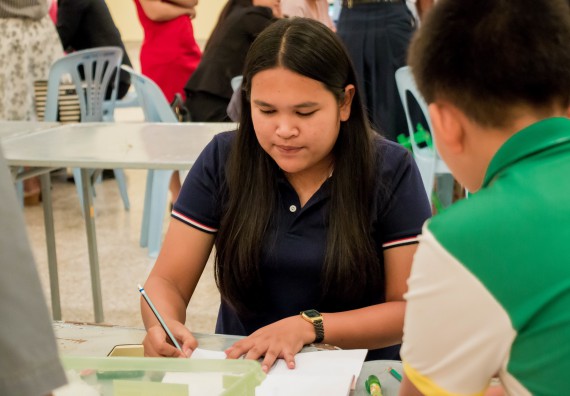 ภาพกิจกรรม คณะวิทยาศาสตร์และเทคโนโลยี จัดอบรมโครงงานวิทยาศาสตร์