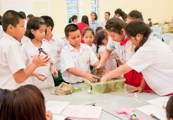 ภาพกิจกรรม คณะวิทยาศาสตร์และเทคโนโลยี จัดอบรมโครงงานวิทยาศาสตร์