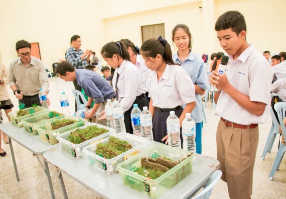 ภาพกิจกรรม คณะวิทยาศาสตร์และเทคโนโลยี จัดอบรมโครงงานวิทยาศาสตร์