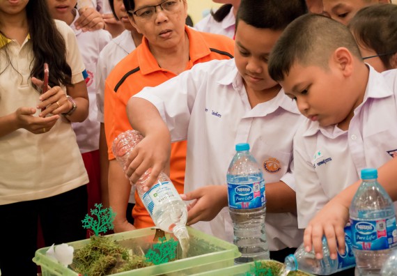 ภาพกิจกรรม คณะวิทยาศาสตร์และเทคโนโลยี จัดอบรมโครงงานวิทยาศาสตร์