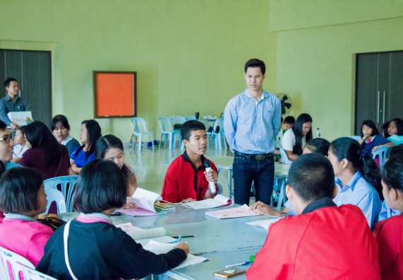 ภาพกิจกรรม คณะวิทยาศาสตร์และเทคโนโลยี จัดอบรมโครงงานวิทยาศาสตร์