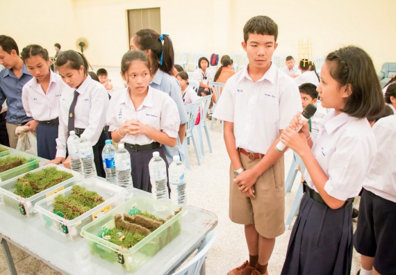 ภาพกิจกรรม คณะวิทยาศาสตร์และเทคโนโลยี จัดอบรมโครงงานวิทยาศาสตร์