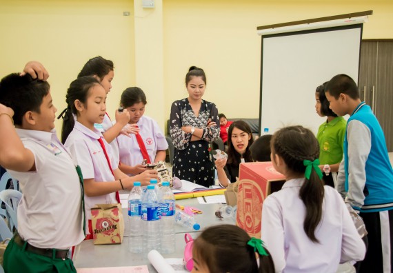 ภาพกิจกรรม คณะวิทยาศาสตร์และเทคโนโลยี จัดอบรมโครงงานวิทยาศาสตร์