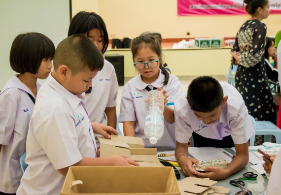 ภาพกิจกรรม คณะวิทยาศาสตร์และเทคโนโลยี จัดอบรมโครงงานวิทยาศาสตร์