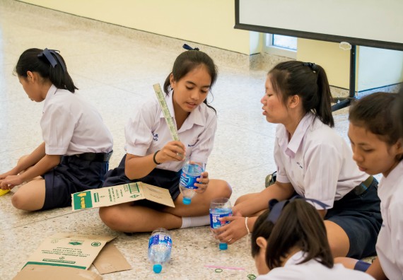 ภาพกิจกรรม คณะวิทยาศาสตร์และเทคโนโลยี จัดอบรมโครงงานวิทยาศาสตร์