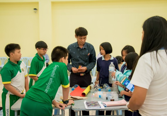 ภาพกิจกรรม คณะวิทยาศาสตร์และเทคโนโลยี จัดอบรมโครงงานวิทยาศาสตร์