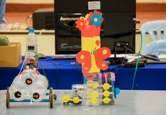 ภาพกิจกรรม คณะวิทยาศาสตร์และเทคโนโลยี จัดอบรมโครงงานวิทยาศาสตร์