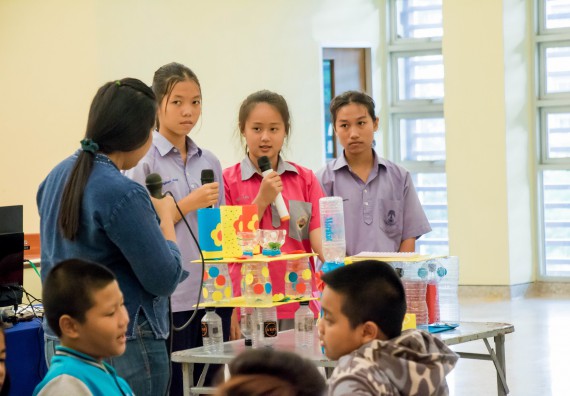 ภาพกิจกรรม คณะวิทยาศาสตร์และเทคโนโลยี จัดอบรมโครงงานวิทยาศาสตร์