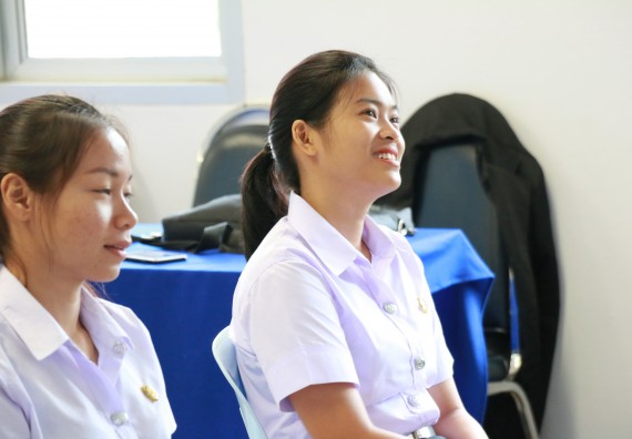 ภาพกิจกรรม โปรแกรมวิชาเคมี จัดการอบรมเตรียมความพร้อมทางการเรียน