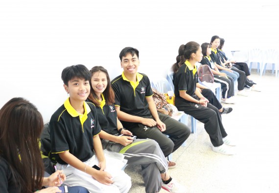 ภาพกิจกรรม โปรแกรมวิชาเคมี จัดการอบรมเตรียมความพร้อมทางการเรียน