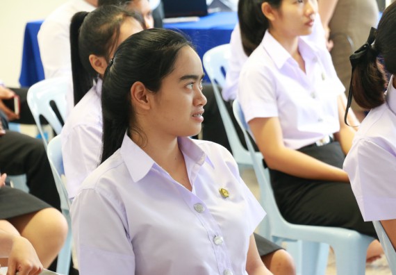 ภาพกิจกรรม โปรแกรมวิชาเคมี จัดการอบรมเตรียมความพร้อมทางการเรียน