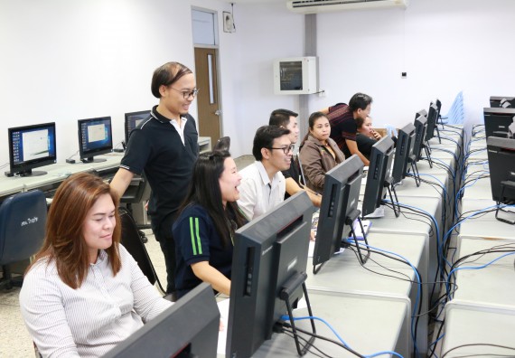 ภาพกิจกรรม คณะวิทยาศาสตร์และเทคโนโลยี จัดประชุมประเมินประสิทธิภาพและประสิทธิผลการปฏิบัติราชการ ครั้งที่ 1 ประจำปีงบประมาณ 2561