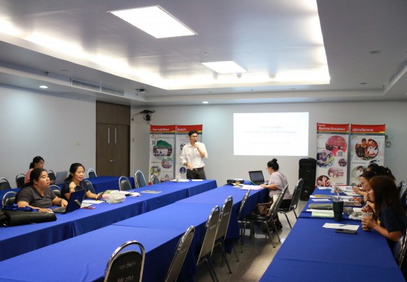 ภาพกิจกรรม คณะวิทยาศาสตร์และเทคโนโลยี จัดกิจกรรมการอบรมเชิงปฏิบัติการ เรื่อง การเขียนรายงานการประกันคุณภาพการศึกษาระดับหลักสูตร