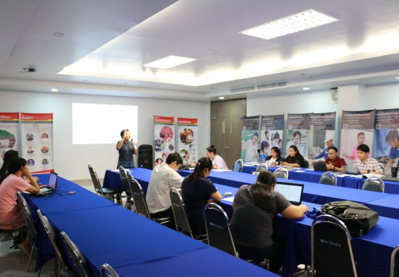 ภาพกิจกรรม คณะวิทยาศาสตร์และเทคโนโลยี จัดกิจกรรมการอบรมเชิงปฏิบัติการ เรื่อง การเขียนรายงานการประกันคุณภาพการศึกษาระดับหลักสูตร