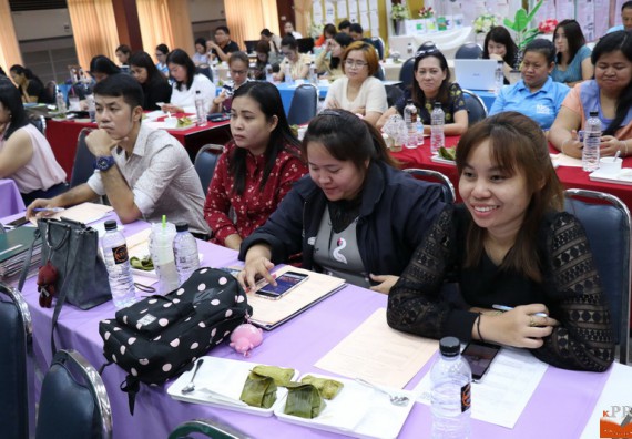 ภาพกิจกรรม คณะวิทยาศาสตร์และเทคโนโลยี เข้าร่วมโครงการนำเสนอแนวปฏิบัติที่ดีของหลักสูตร หน่วยงานสายสนับสนุน ด้านการบริการวิชาการ ด้านศิลปวัฒนธรรม ด้านการวิจัย และด้านการบูรณาการพันธกิจ ประจำปีการศึกษา 2560