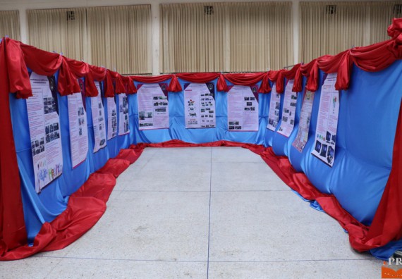 ภาพกิจกรรม คณะวิทยาศาสตร์และเทคโนโลยี เข้าร่วมโครงการนำเสนอแนวปฏิบัติที่ดีของหลักสูตร หน่วยงานสายสนับสนุน ด้านการบริการวิชาการ ด้านศิลปวัฒนธรรม ด้านการวิจัย และด้านการบูรณาการพันธกิจ ประจำปีการศึกษา 2560