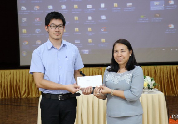 ภาพกิจกรรม คณะวิทยาศาสตร์และเทคโนโลยี เข้าร่วมโครงการนำเสนอแนวปฏิบัติที่ดีของหลักสูตร หน่วยงานสายสนับสนุน ด้านการบริการวิชาการ ด้านศิลปวัฒนธรรม ด้านการวิจัย และด้านการบูรณาการพันธกิจ ประจำปีการศึกษา 2560